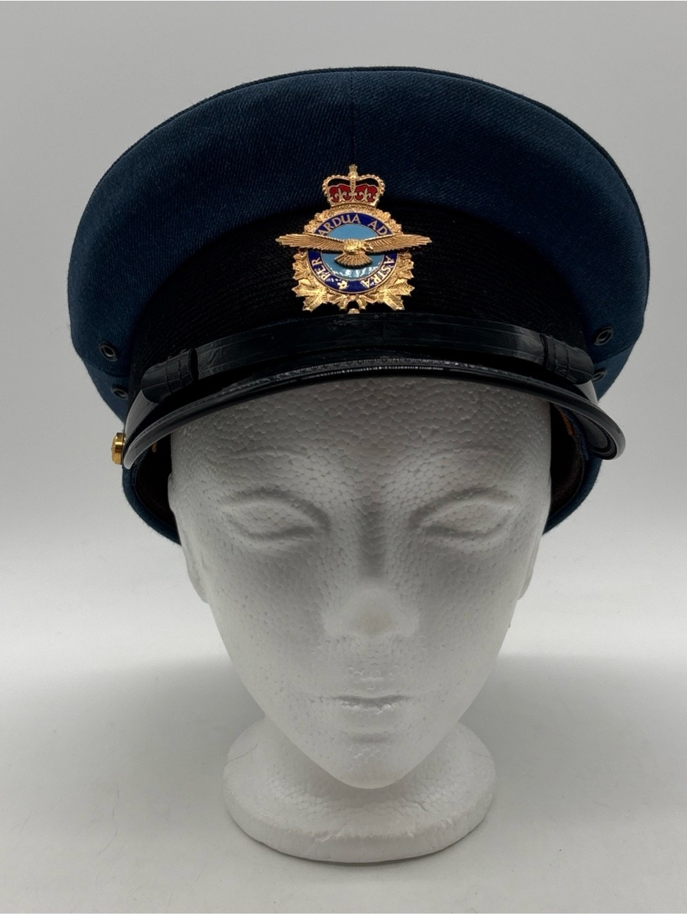 Royal Canadian Air Force RCAF Military Hat Cap w/ Badge William Scully 7 1/8